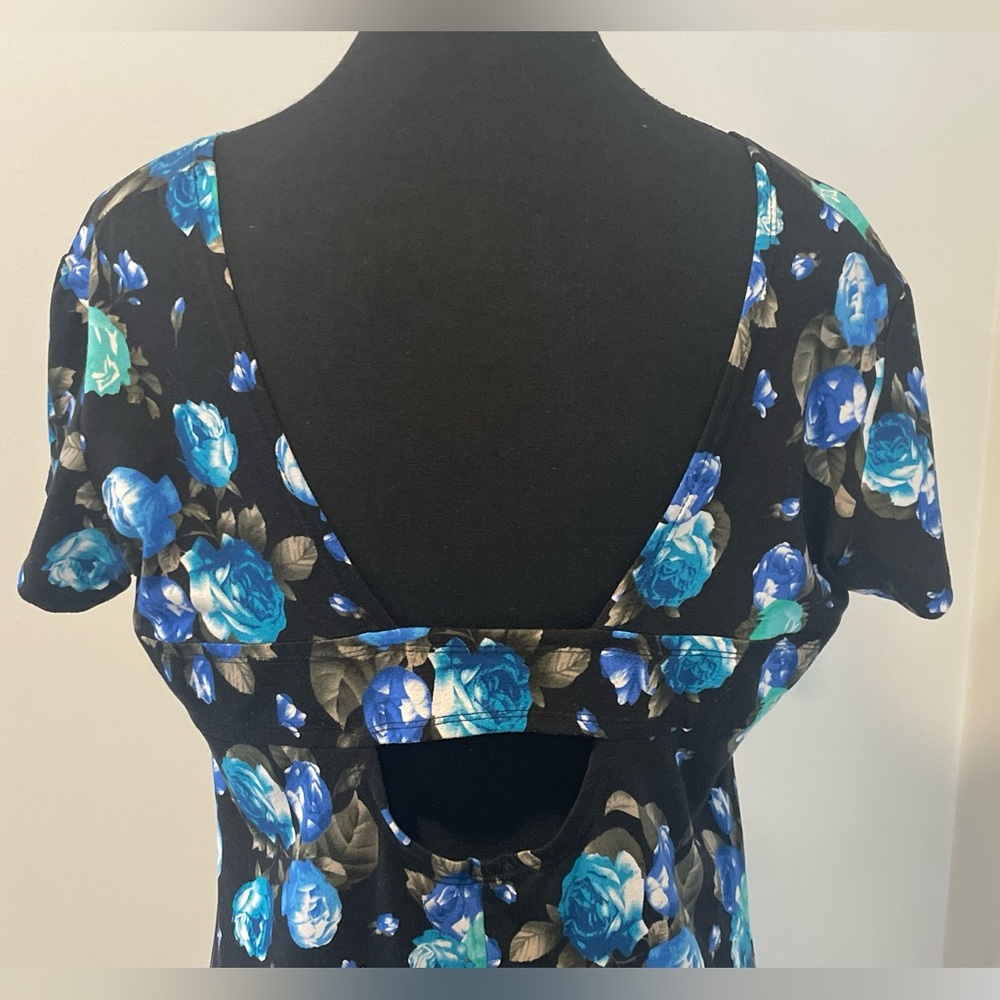 Lily Morgan Blue & Black Dark Floral Summer Dress With Back Cut-Out EUC - Picture 8 of 11